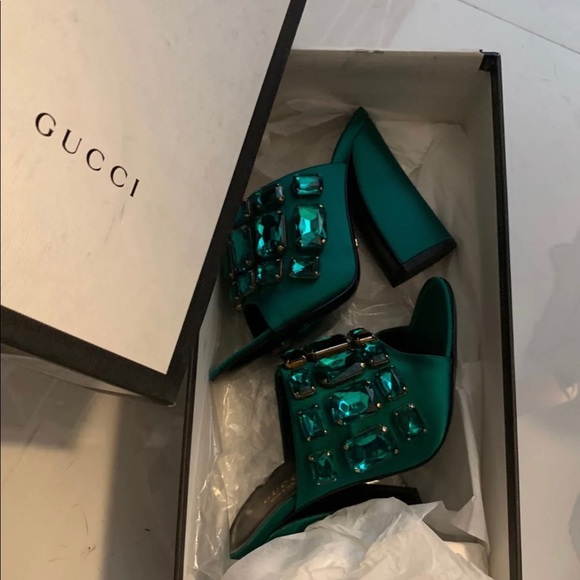 π«Soldπ« New! Gucci Green Satin Jeweled Mules - Picture 3 of 7